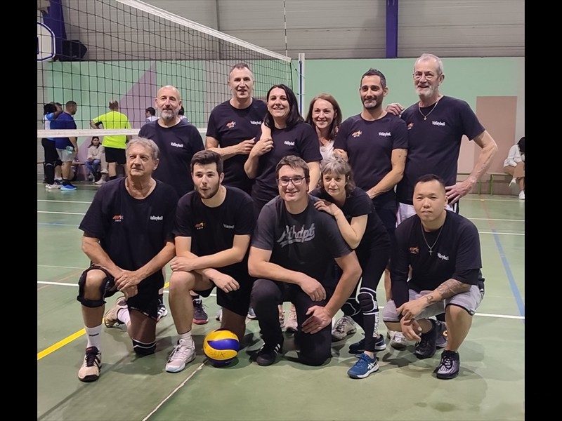 Equipe Volley au complet